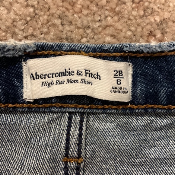 Abercrombie mom short - Picture 3 of 4